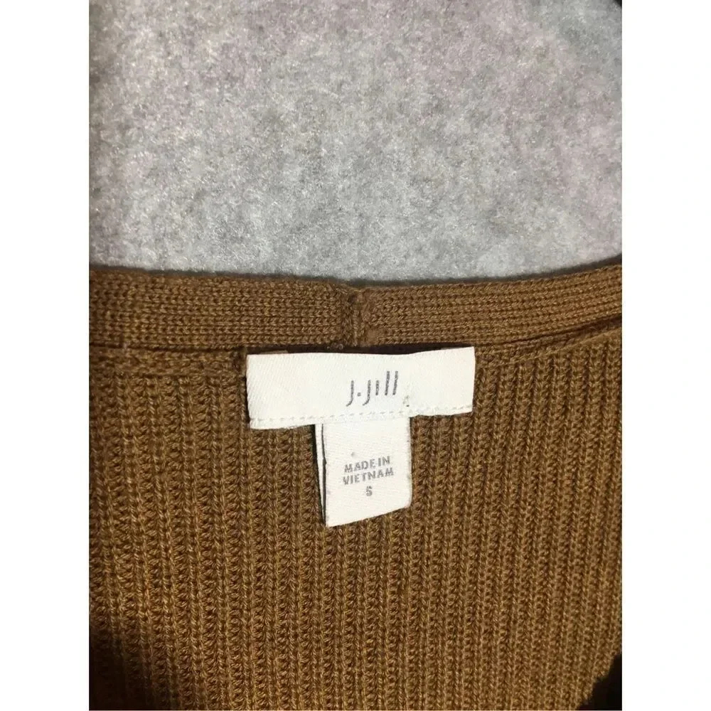 Womens J Jill V Neck Long Sleeve Shirt Sweater Brown Casual Closet Staple